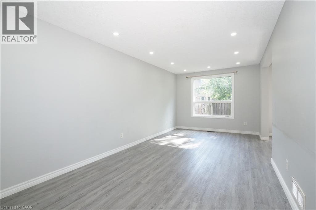 Townhouse for sale at 776 PARIS Boulevard, Clair Hills, Waterloo, Ontario, photo 10