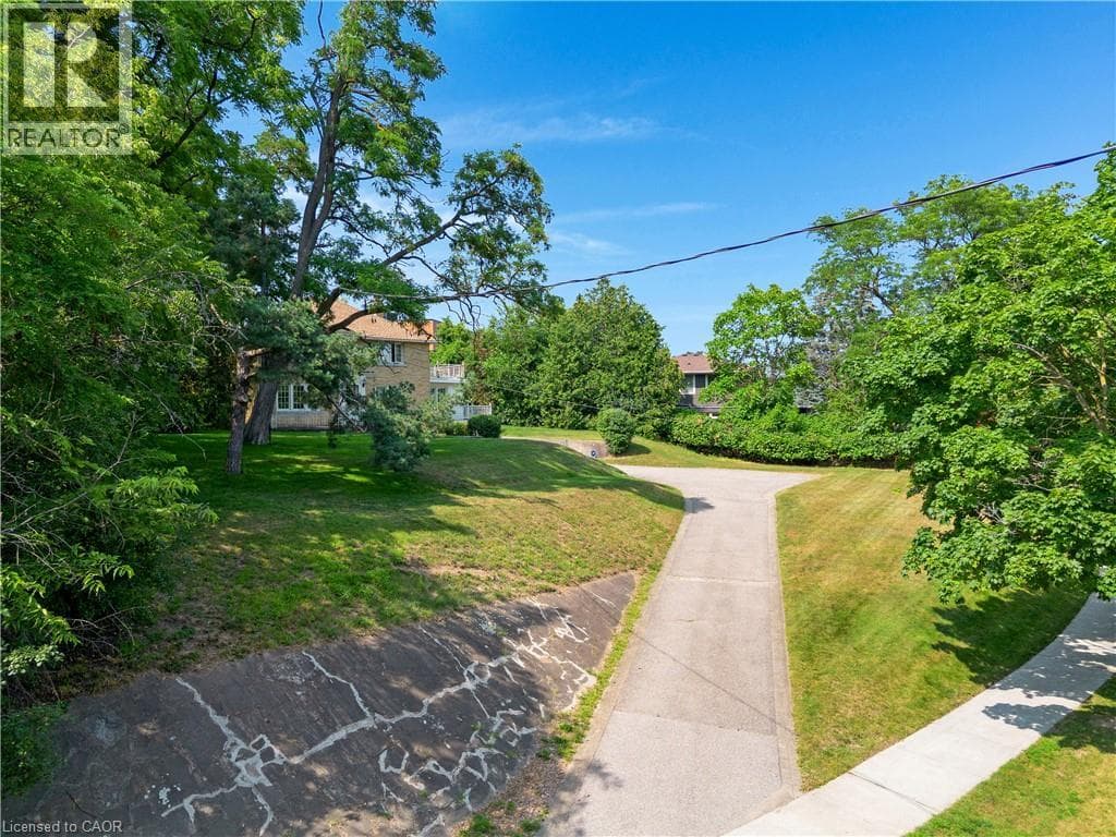 Detached for sale at 272 SHELDON Avenue N, Eastwood, Kitchener, Ontario, photo 3