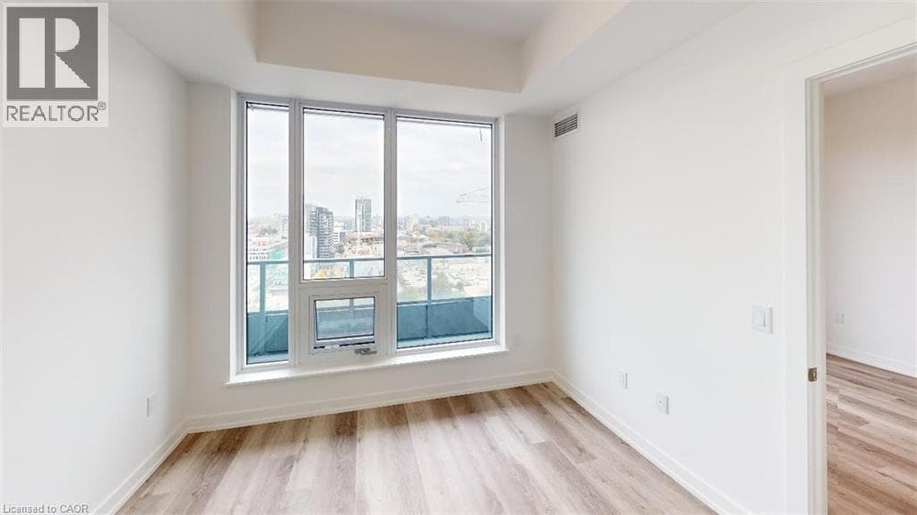 Apartment for sale at 15 WELLINGTON Street S Unit# 1704, Midtown, Kitchener, Ontario, photo 10