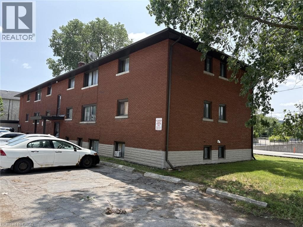 Multi-family for sale at 368 WEBER Street W, Fairfield, Kitchener, Ontario, photo 9