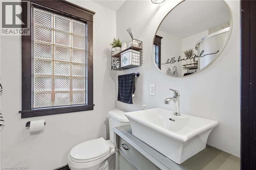 Detached for sale at 35 ARTHUR Street N, Elmira, Woolwich, Ontario, photo 9