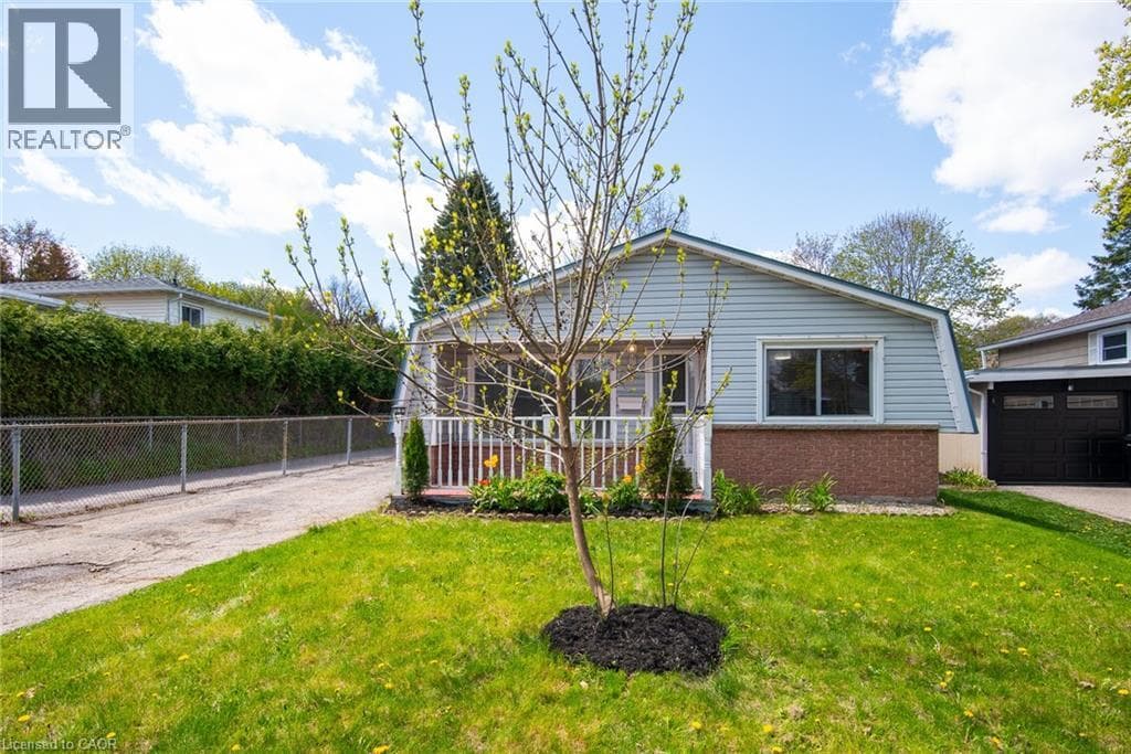 Detached for sale at 87 CHRISTOPHER Drive, Lincoln Heights, Waterloo, Ontario, photo 2
