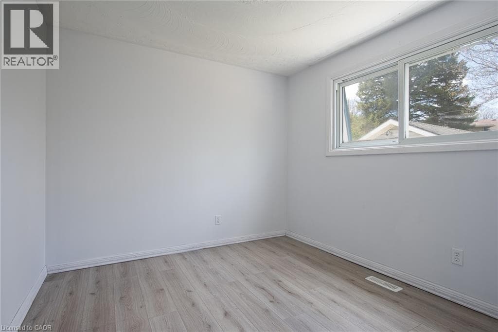 Detached for sale at 87 CHRISTOPHER Drive, Lincoln Heights, Waterloo, Ontario, photo 22