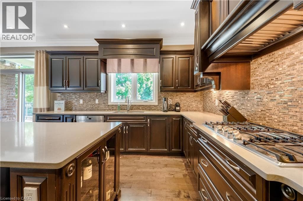 Detached for sale at 258 EDGEWATER Crescent Unit# 3, Grand River South, Kitchener, Ontario, photo 8