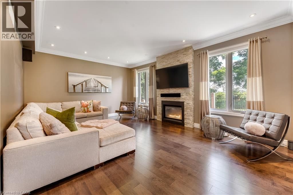 Detached for sale at 258 EDGEWATER Crescent Unit# 3, Grand River South, Kitchener, Ontario, photo 4