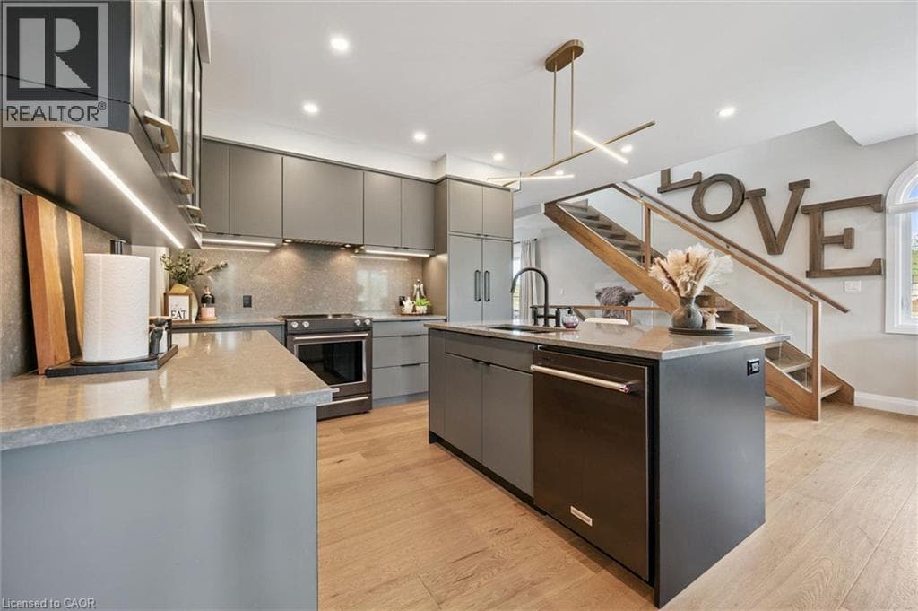 Townhouse for sale at 3 QUEENSBROOK Crescent, Westview, Cambridge, Ontario, photo 14