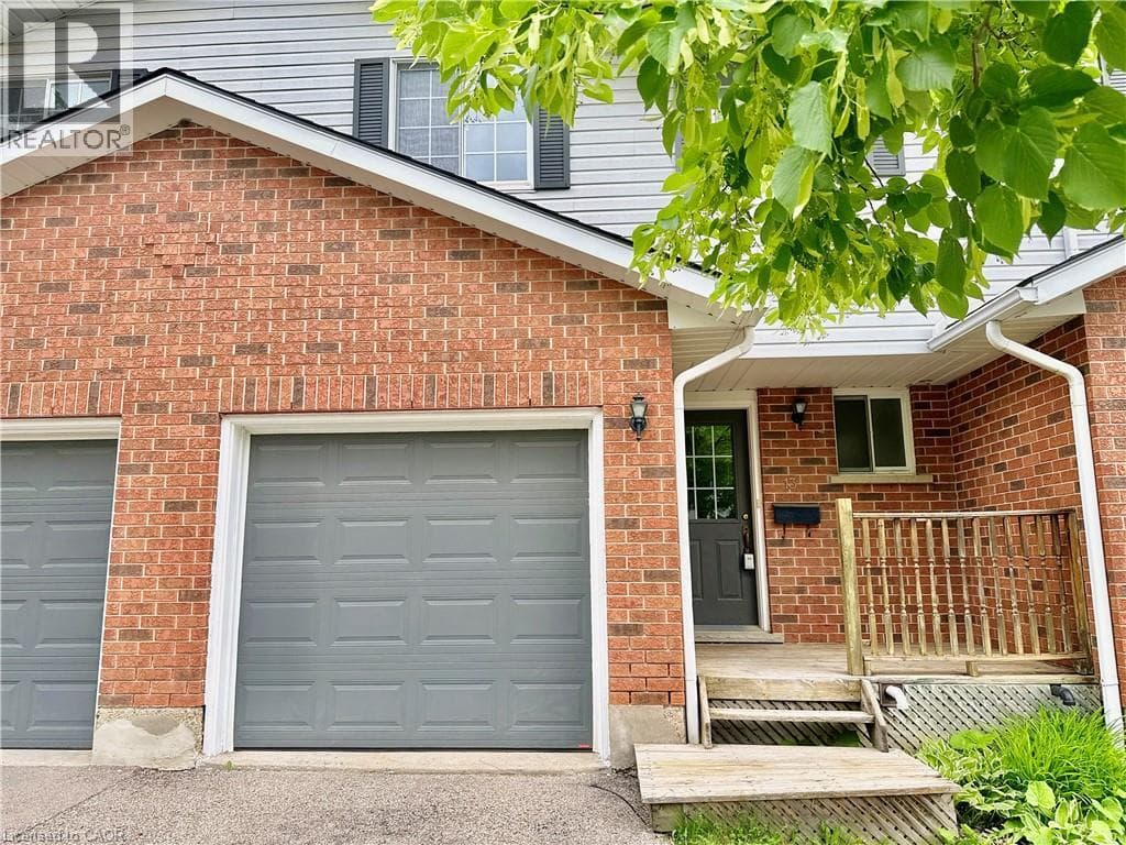 Townhouse for sale at 350 ERBSVILLE Road Unit# 13, Rummelhardt, Waterloo, Ontario, photo 2
