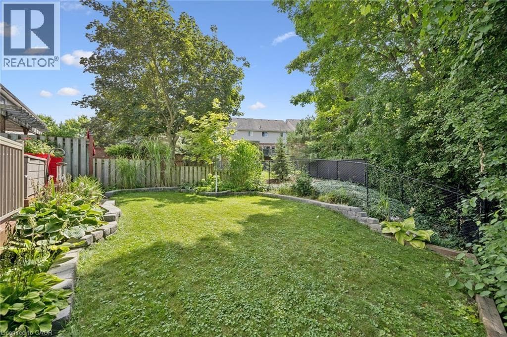 Townhouse for sale at 439 BEAVER CREEK Road, Laurelwood, Waterloo, Ontario, photo 38