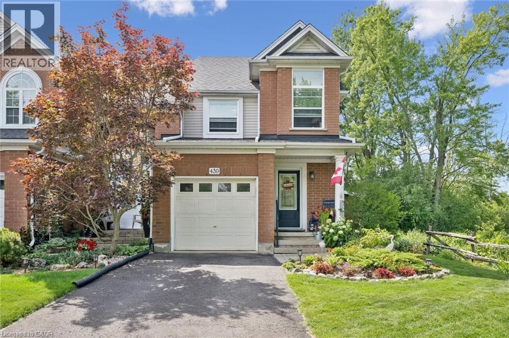 Townhouse for sale at 439 BEAVER CREEK Road, Laurelwood, Waterloo, Ontario, photo 3