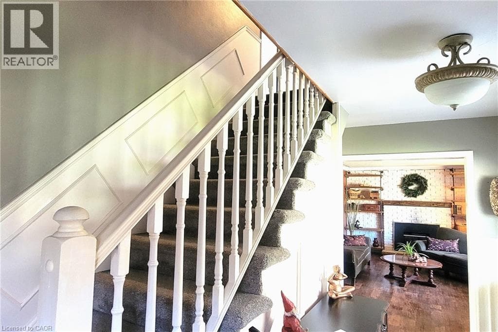 Detached for sale at 115 SOUTHWOOD Drive, Southwood, Cambridge, Ontario, photo 2