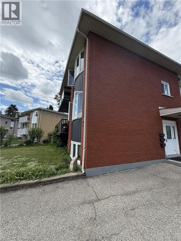 Multi-family for sale at 26 CARNABY Crescent, Idlewood, Kitchener, Ontario, photo 18