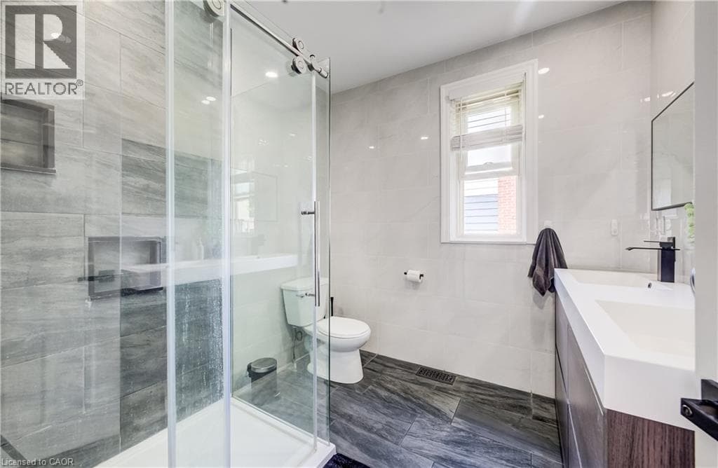 Detached for sale at 34 ST CLAIR Avenue, Southdale, Kitchener, Ontario, photo 16