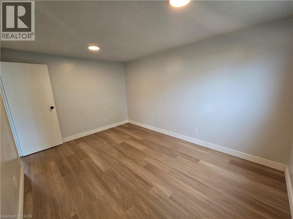Detached for sale at 99 CLUTHE Crescent, Pioneer Park, Kitchener, Ontario, photo 17
