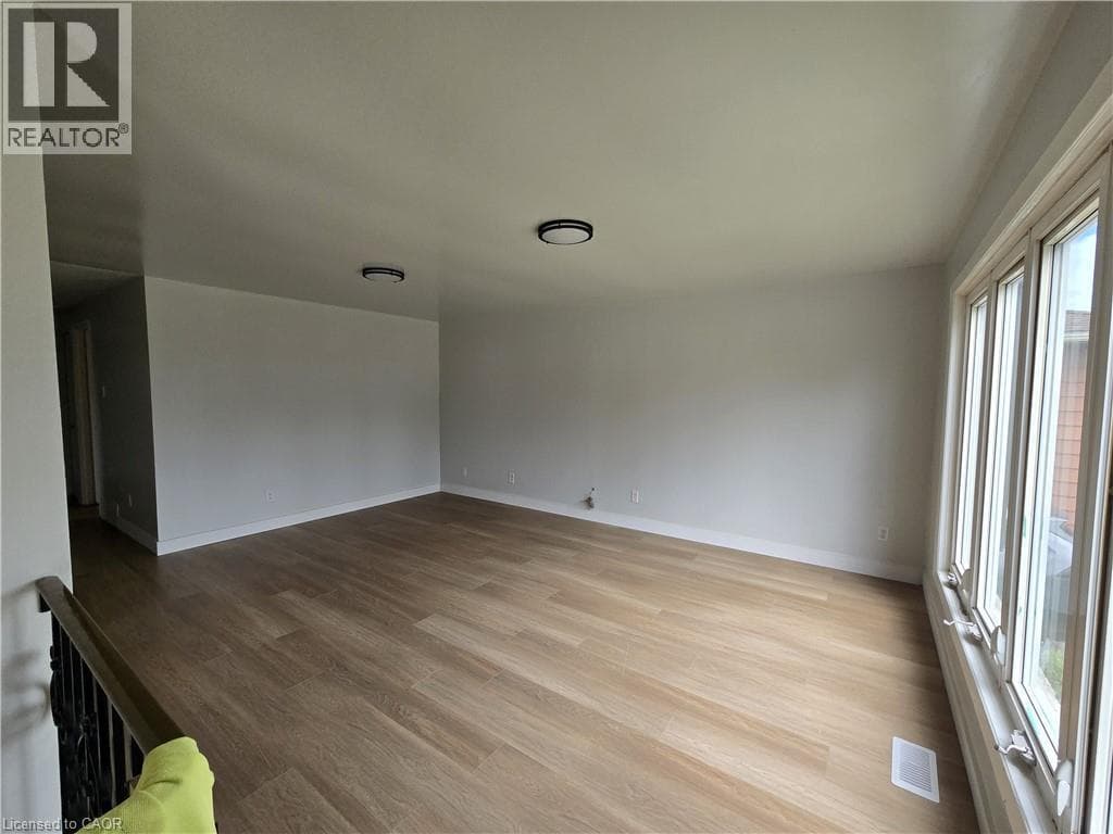 Detached for sale at 99 CLUTHE Crescent, Pioneer Park, Kitchener, Ontario, photo 7