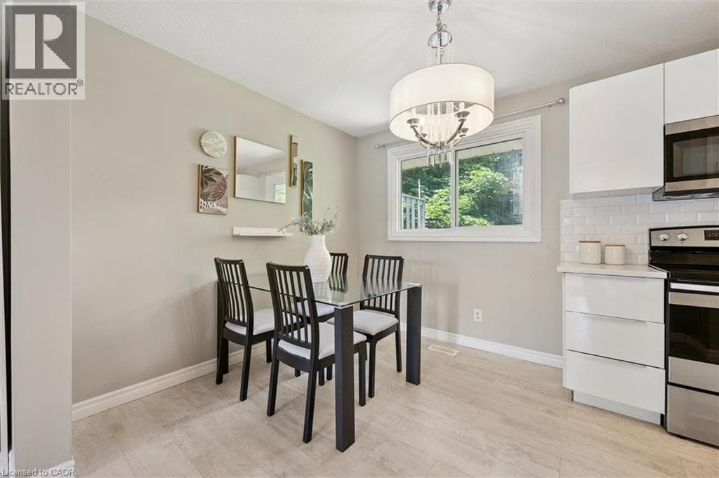 Townhouse for sale at 49 CEDARWOODS Crescent Unit# 53, Vanier, Kitchener, Ontario, photo 8