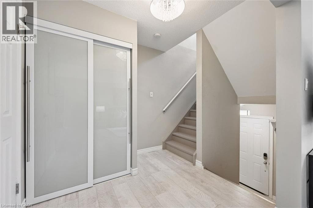 Townhouse for sale at 49 CEDARWOODS Crescent Unit# 53, Vanier, Kitchener, Ontario, photo 13
