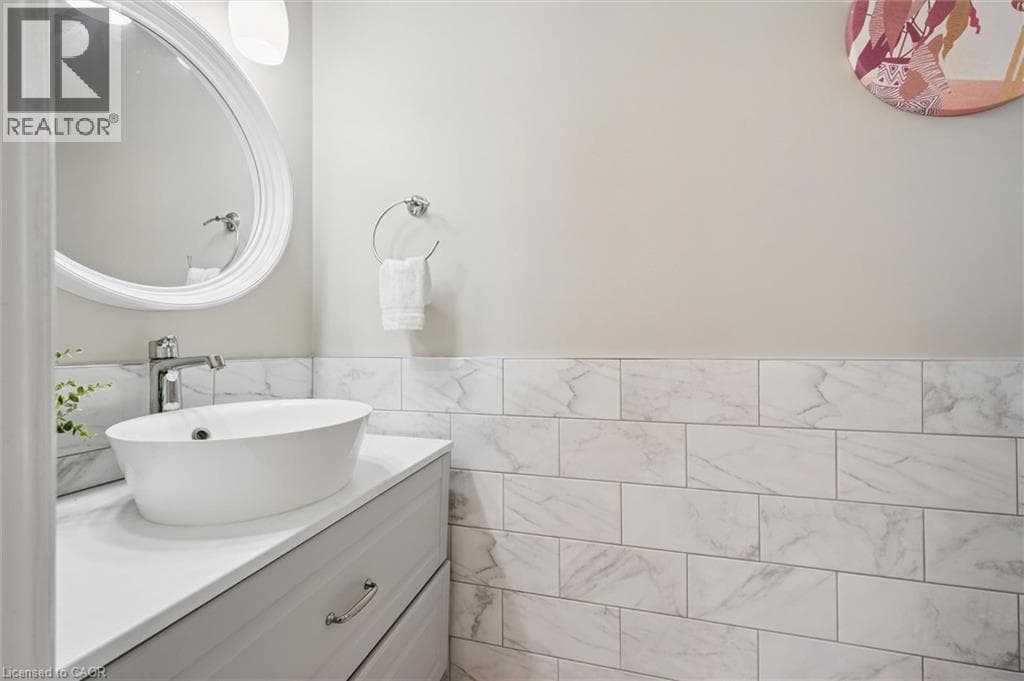 Townhouse for sale at 49 CEDARWOODS Crescent Unit# 53, Vanier, Kitchener, Ontario, photo 12