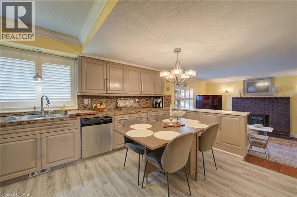 Detached for sale at 103 SOUTHWOOD Drive, Southwood, Cambridge, Ontario, photo 14