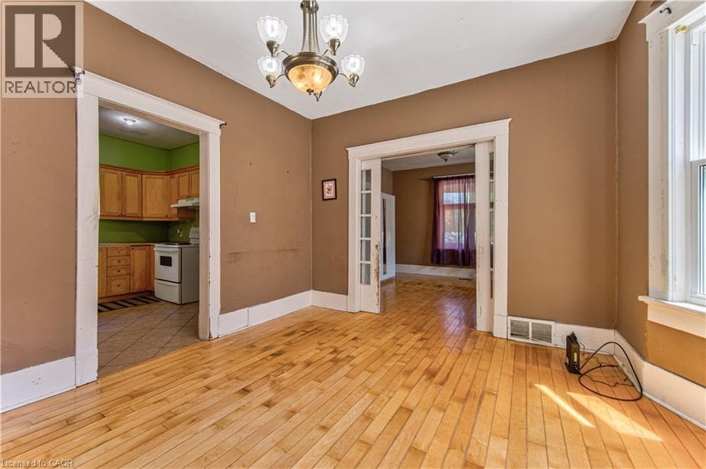 Detached for sale at 22 HERLAN Avenue, Cherry Hill, Kitchener, Ontario, photo 15