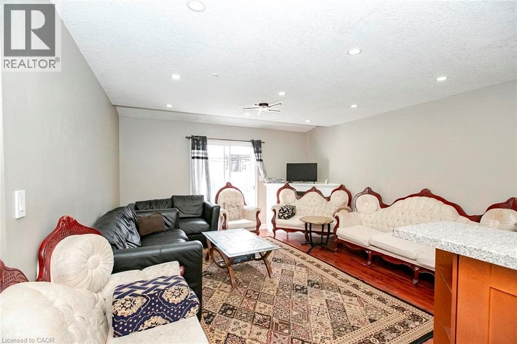 Detached for sale at 107 GLENCLIFFE Court, Grand River North, Kitchener, Ontario, photo 13