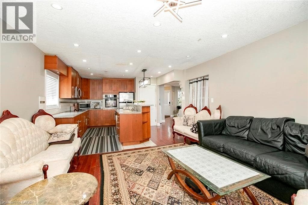 Detached for sale at 107 GLENCLIFFE Court, Grand River North, Kitchener, Ontario, photo 15