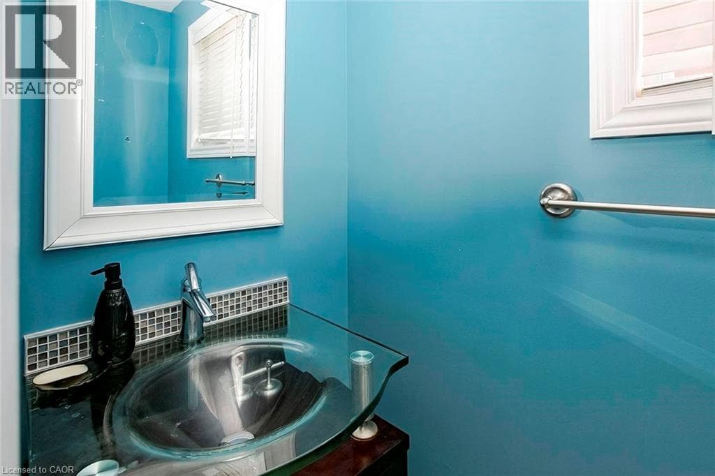 Detached for sale at 107 GLENCLIFFE Court, Grand River North, Kitchener, Ontario, photo 16