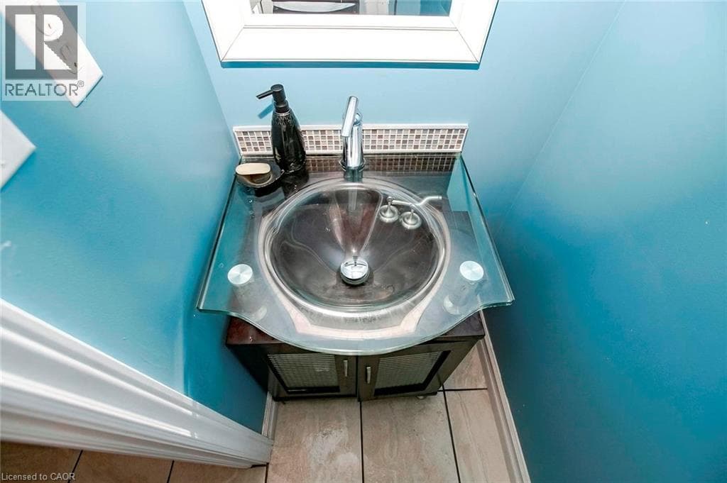 Detached for sale at 107 GLENCLIFFE Court, Grand River North, Kitchener, Ontario, photo 17