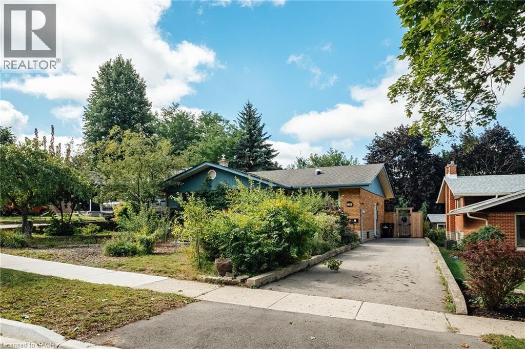 Detached for sale at 229 WINFIELD Avenue, Moses Springer, Waterloo, Ontario, photo 2