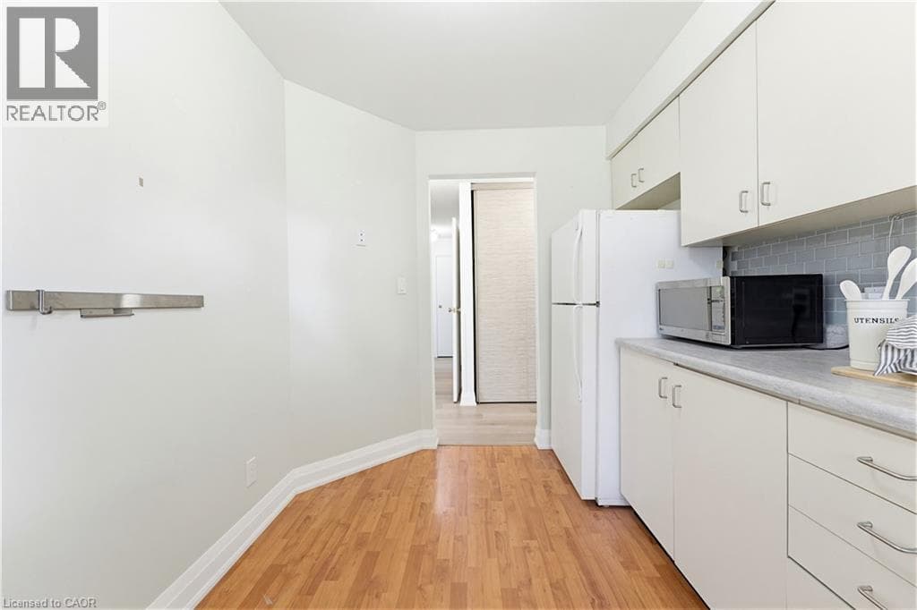Apartment for sale at 30 HUGO Crescent Unit# 110, Southdale, Kitchener, Ontario, photo 7