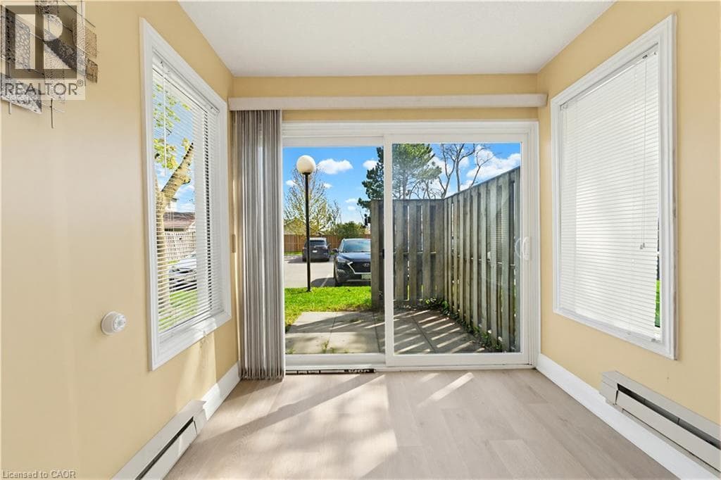 Apartment for sale at 30 HUGO Crescent Unit# 110, Southdale, Kitchener, Ontario, photo 15