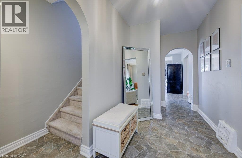 Detached for sale at 209 BELLEVIEW Avenue, Rosemount, Kitchener, Ontario, photo 6
