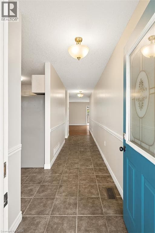 Townhouse for sale at 21 PORCHLIGHT Drive, Elmira, Woolwich, Ontario, photo 4
