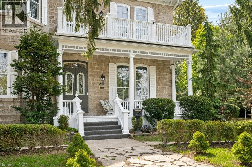 Detached for sale at 212 QUEEN ST E Street, Hillcrest, Cambridge, Ontario, photo 3