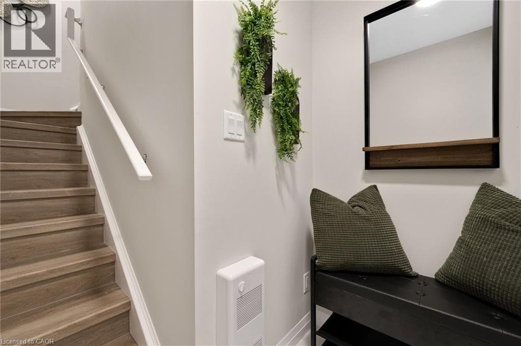 Townhouse for sale at 410 NORTHFIELD Drive W Unit# D16, Lakeshore North, Waterloo, Ontario, photo 5