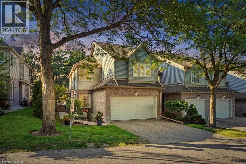 Townhouse for sale at 365 BENNINGTON Unit# 7, Rummelhardt, Waterloo, Ontario, photo 2