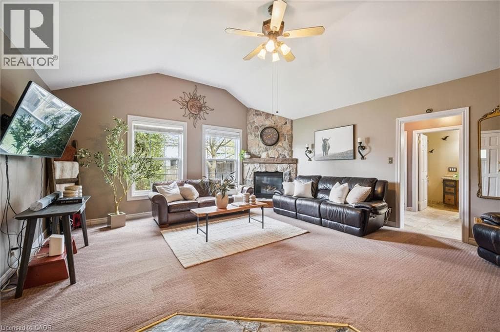 Detached for sale at 630 ROBERT FERRIE Drive, Doon South, Kitchener, Ontario, photo 14
