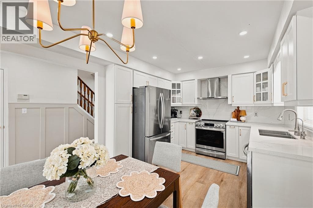 Detached for sale at 116 HENHOEFFER Crescent, Laurentian West, Kitchener, Ontario, photo 7