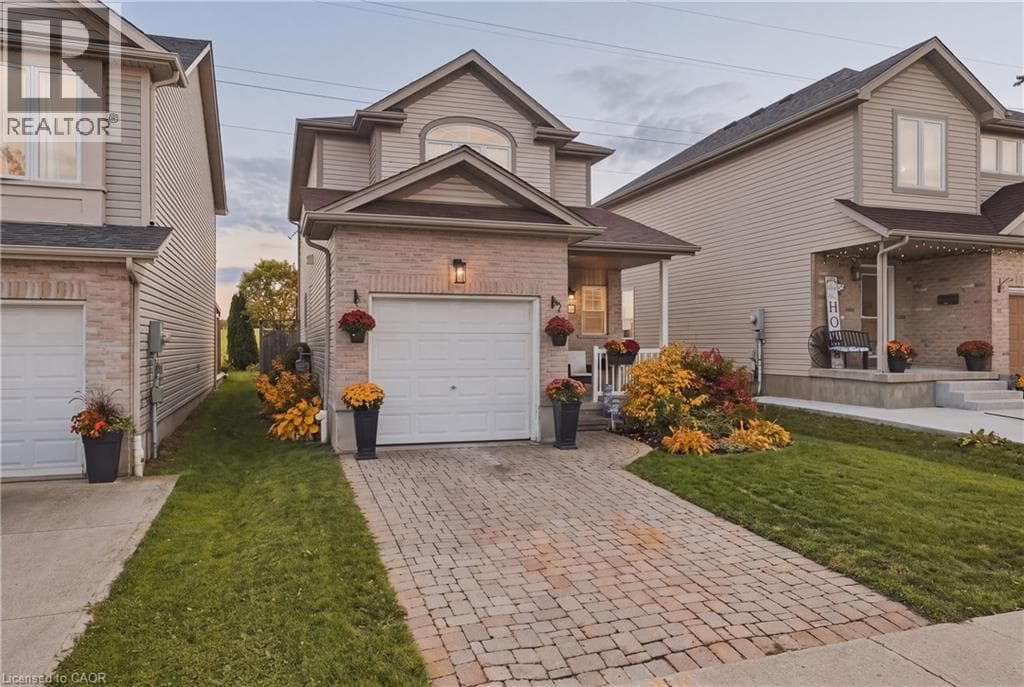 Detached for sale at 116 HENHOEFFER Crescent, Laurentian West, Kitchener, Ontario, photo 3