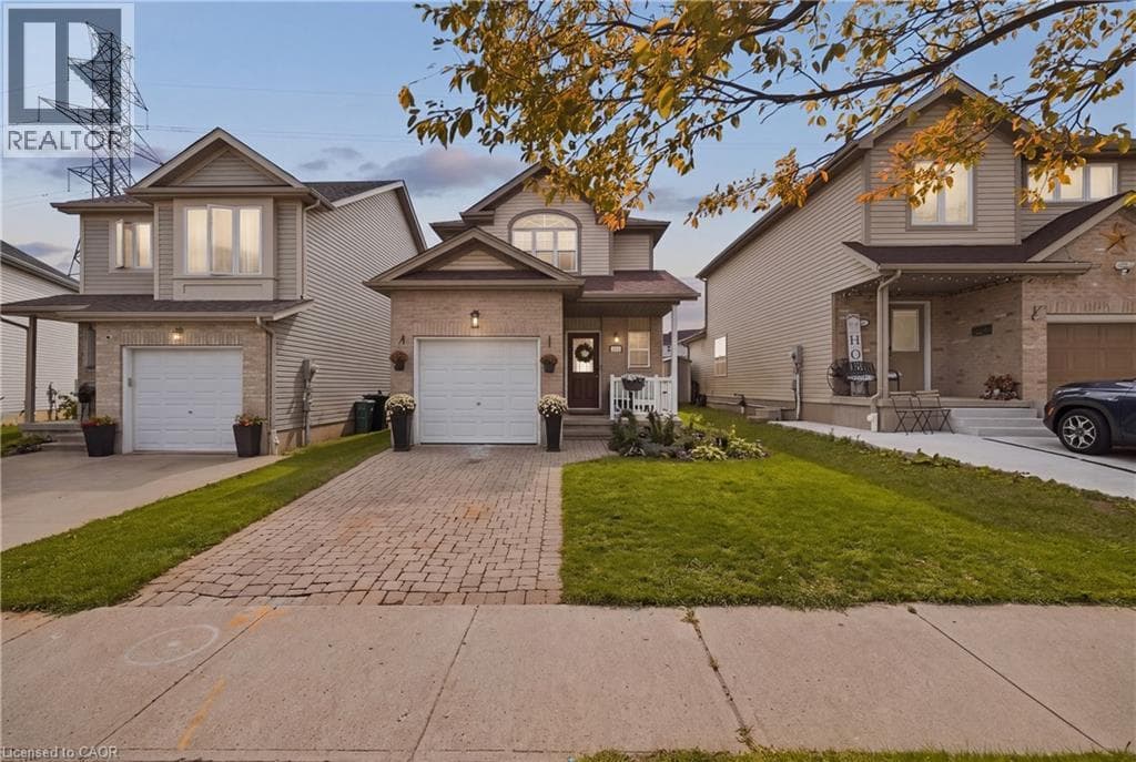 Detached for sale at 116 HENHOEFFER Crescent, Laurentian West, Kitchener, Ontario