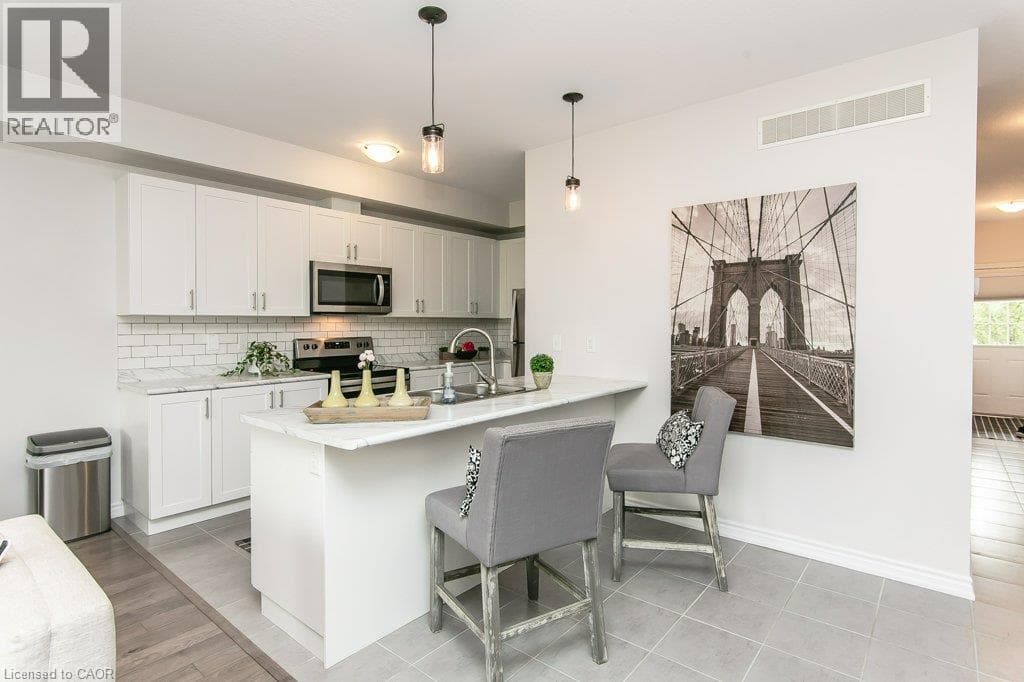 Townhouse for sale at 403 WESTWOOD Drive Unit# 48, Westmount, Kitchener, Ontario, photo 8