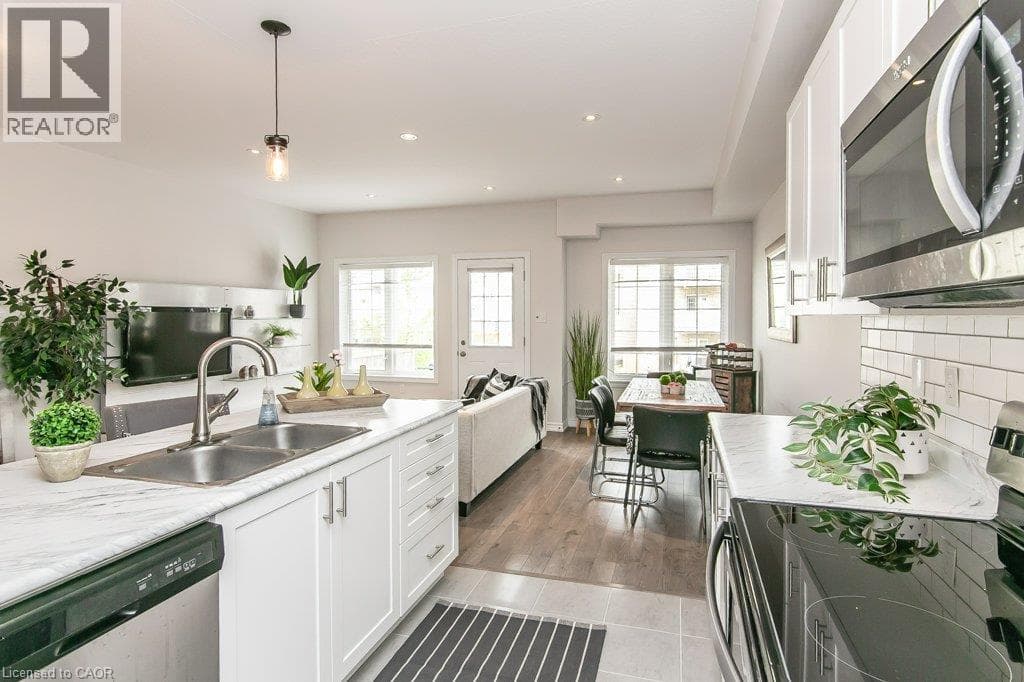 Townhouse for sale at 403 WESTWOOD Drive Unit# 48, Westmount, Kitchener, Ontario, photo 13