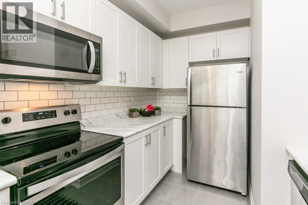 Townhouse for sale at 403 WESTWOOD Drive Unit# 48, Westmount, Kitchener, Ontario, photo 12