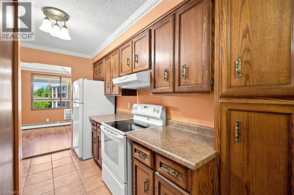 Apartment for sale at 400 CHAMPLAIN Boulevard Unit# 406, Southview, Cambridge, Ontario, photo 8