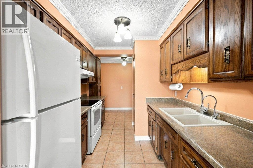 Apartment for sale at 400 CHAMPLAIN Boulevard Unit# 406, Southview, Cambridge, Ontario, photo 6