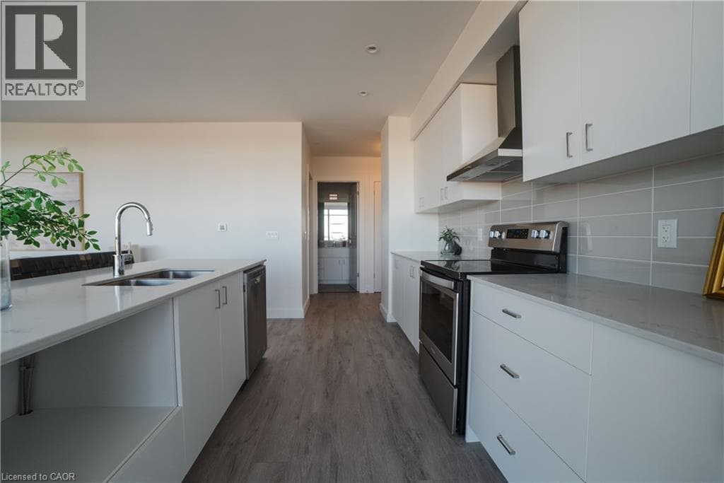 Apartment for sale at 15 GLEBE Street Unit# 1701, Downtown Galt, Cambridge, Ontario, photo 7
