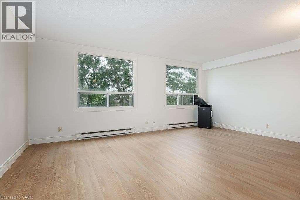 Apartment for sale at 18 HOLBORN Court Unit# 409, Stanley Park, Kitchener, Ontario, photo 7