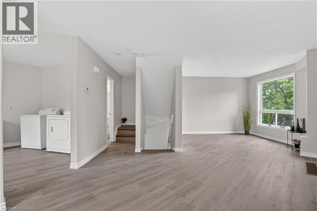 Townhouse for sale at 60 ELMSDALE Drive Unit# 66, Laurentian Hills, Kitchener, Ontario, photo 12
