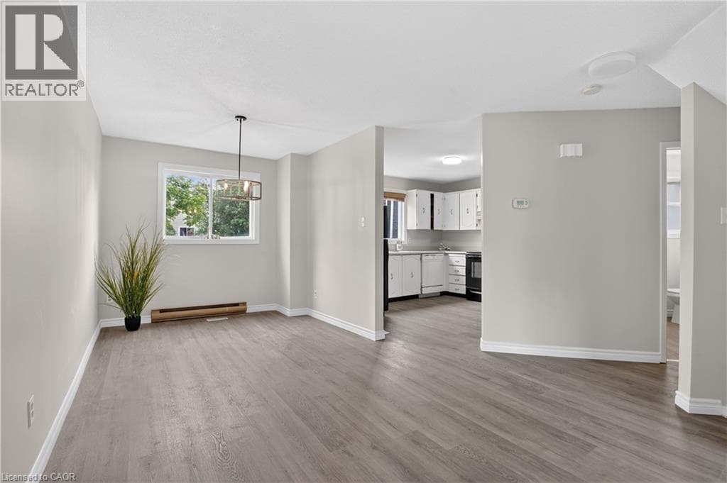 Townhouse for sale at 60 ELMSDALE Drive Unit# 66, Laurentian Hills, Kitchener, Ontario, photo 16