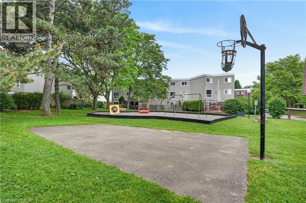 Townhouse for sale at 60 ELMSDALE Drive Unit# 66, Laurentian Hills, Kitchener, Ontario, photo 37