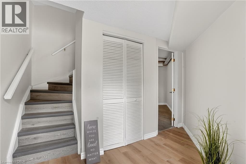 Townhouse for sale at 60 ELMSDALE Drive Unit# 66, Laurentian Hills, Kitchener, Ontario, photo 8